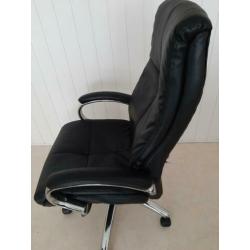 Luxe ruime bureaustoel te koop!