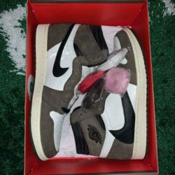 Nike Air Jordan 1 Travis Scott 44