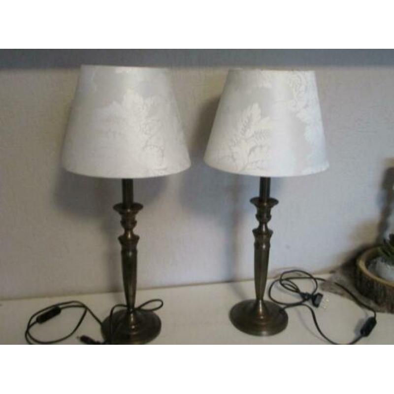 2 Bronskl Tafellampen,v,a 30,00e