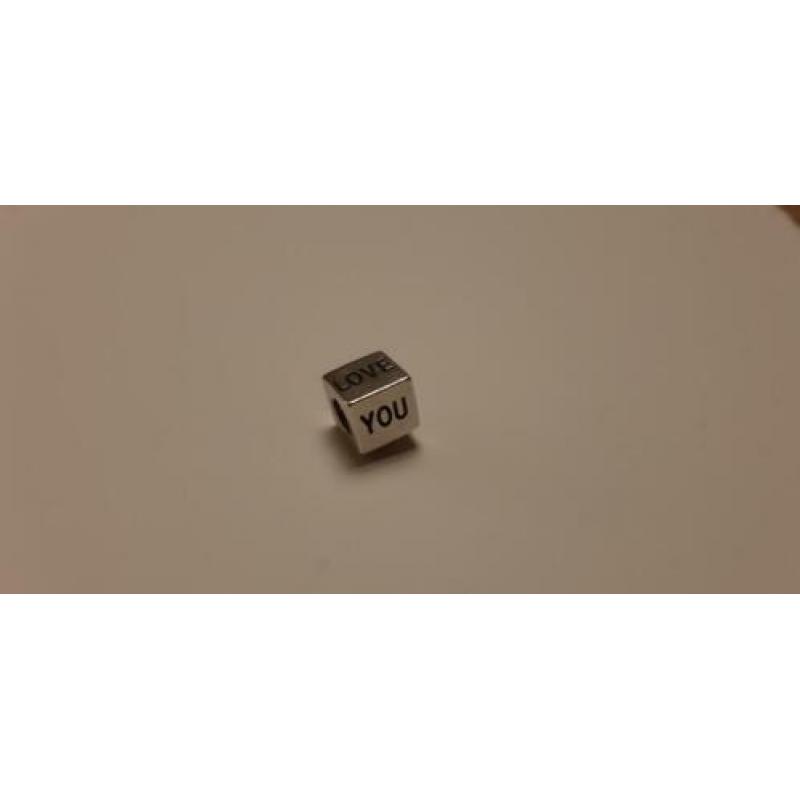 Pandora bedel ' I love you ' met gouden hart.