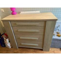 Ledikant incl. Matras & commode (bieden)