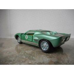 Ford GT40 Mark II / Pilen M-311 1:43