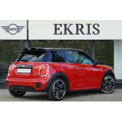 MINI 3-deurs Cooper JCW Chili + Wired + Pano (bj 2018)