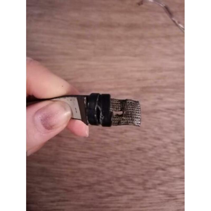 Gratis horloge, oorbellen ringen en clip oorbellen
