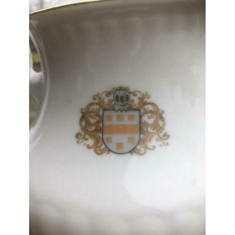 Puntgaaf Remia servies kastelen