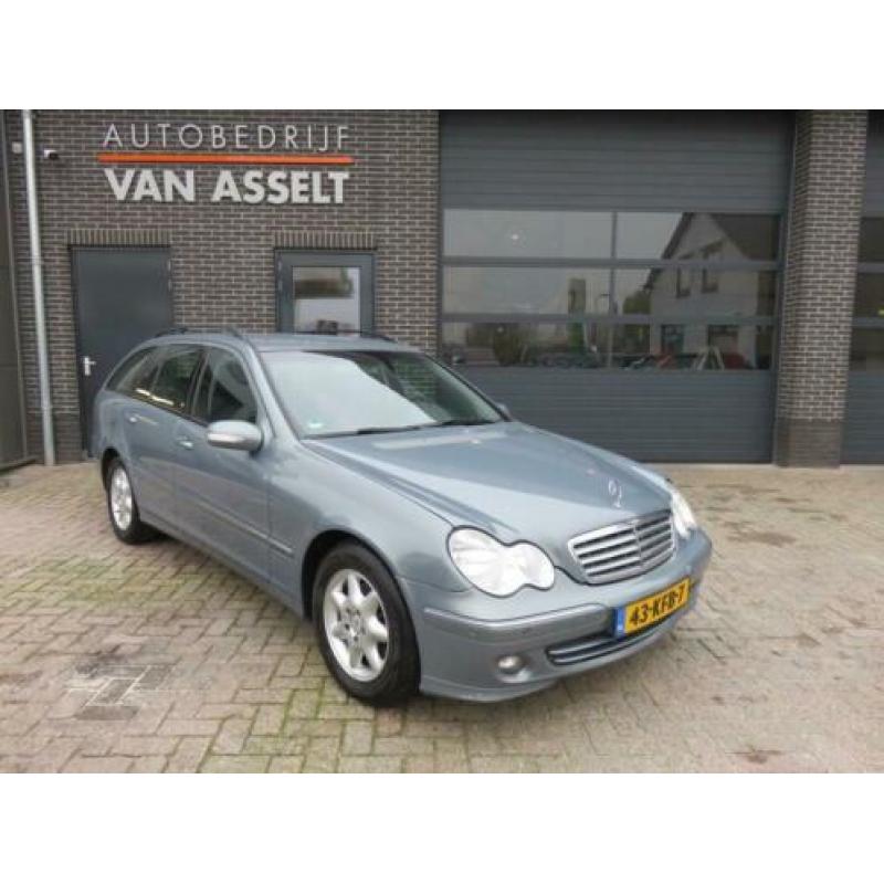Mercedes-Benz C-Klasse Combi 220 CDI Elegance Aut. Navi , Cl