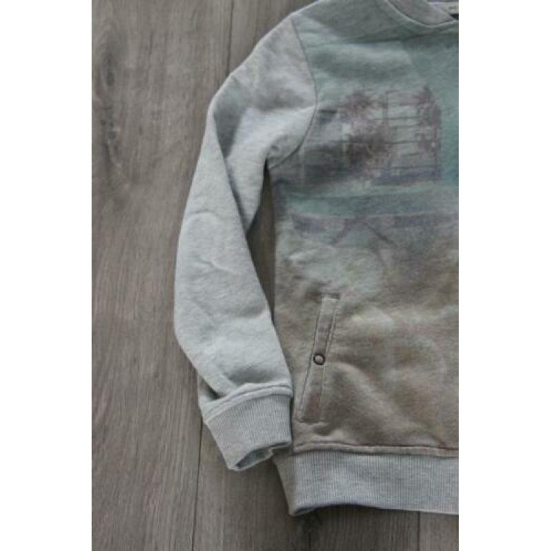 Mooi jongen vest CARS, maat 140 (IS)