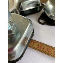 Motorsteun plus stift (shore 65) 4 stuks.