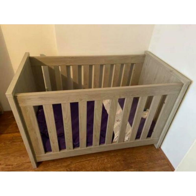Ledikant incl. Matras & commode (bieden)