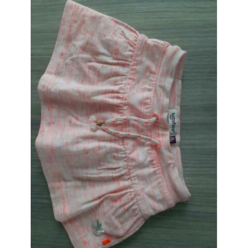 Kinderkleding jongen en meisje