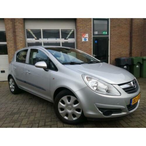 Opel Corsa 1.4 16V 5D | Airco | Cruise | Zeer nette auto!