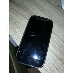 Samsung en HTC telefoon. Defect, komen bijde met batterijen.