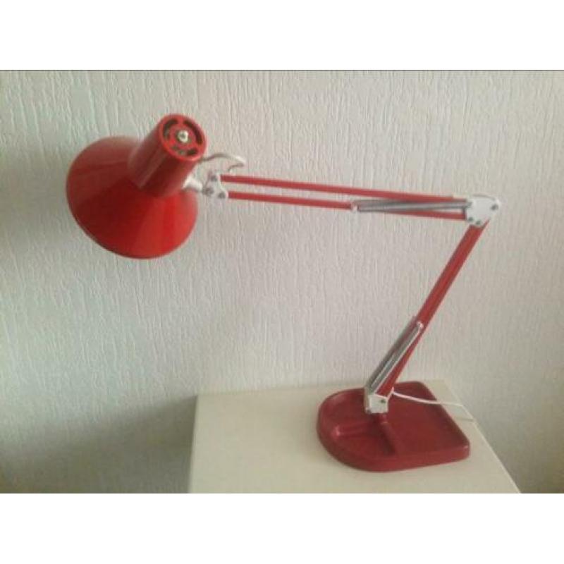 Retro vintage rode schaarlamp bureau lamp met voet 70's lamp