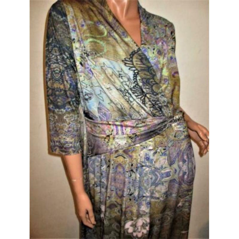 PROMISS ! Jurkje in paisley print mt 44.