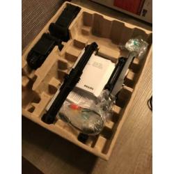 Philips DVD speler met 2 schermpjes voor in de auto