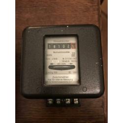 AEG J16G 230 Volt Tussenmeter zwart