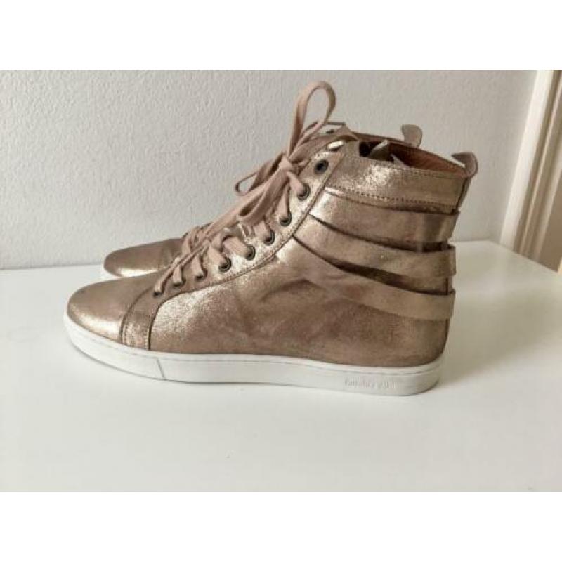 PANTOFOLA d ORO hoge SNEAKERS MT: 40 NIEUW