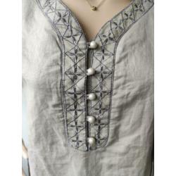 zomerjurk met parelknoopjes maat M