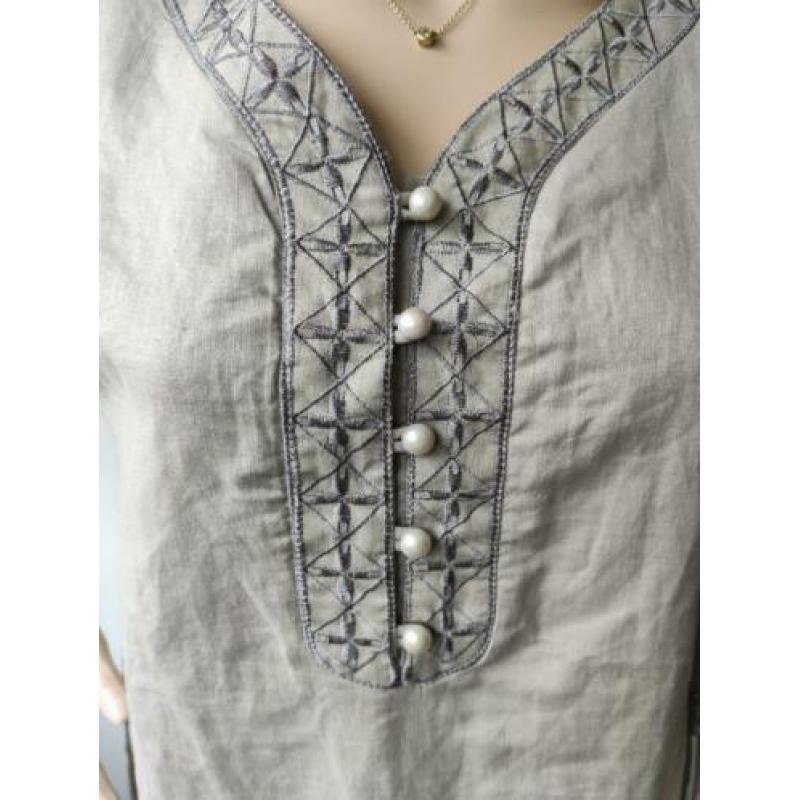 zomerjurk met parelknoopjes maat M