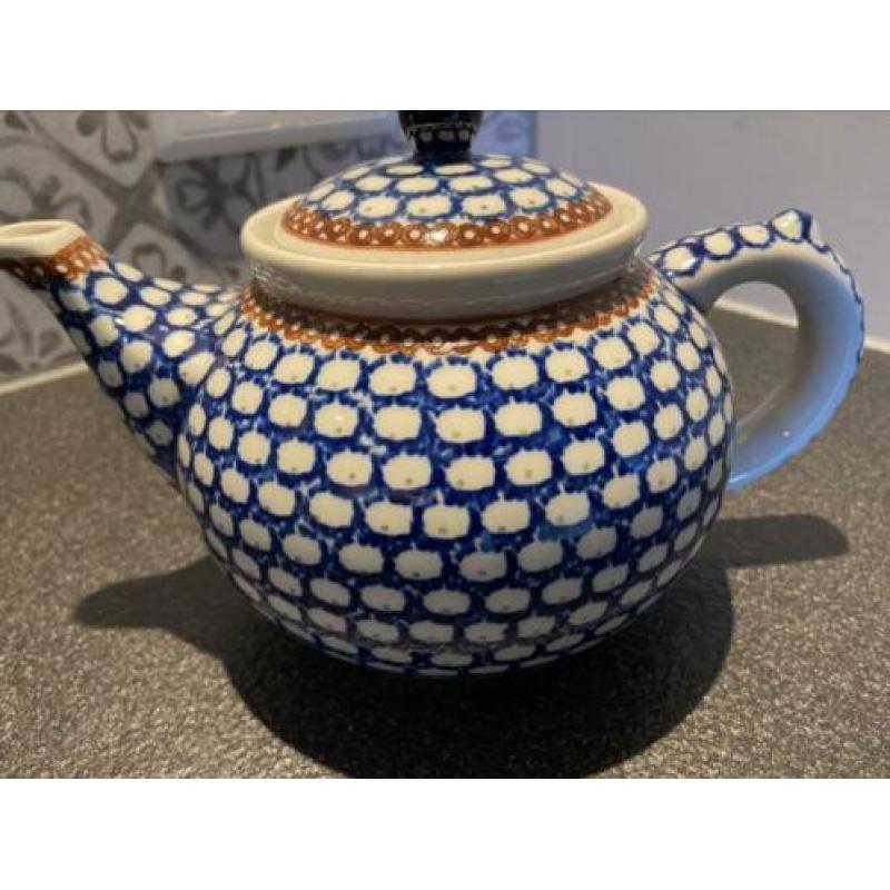 Bunzlau theepot 1,3 L met onderzetter