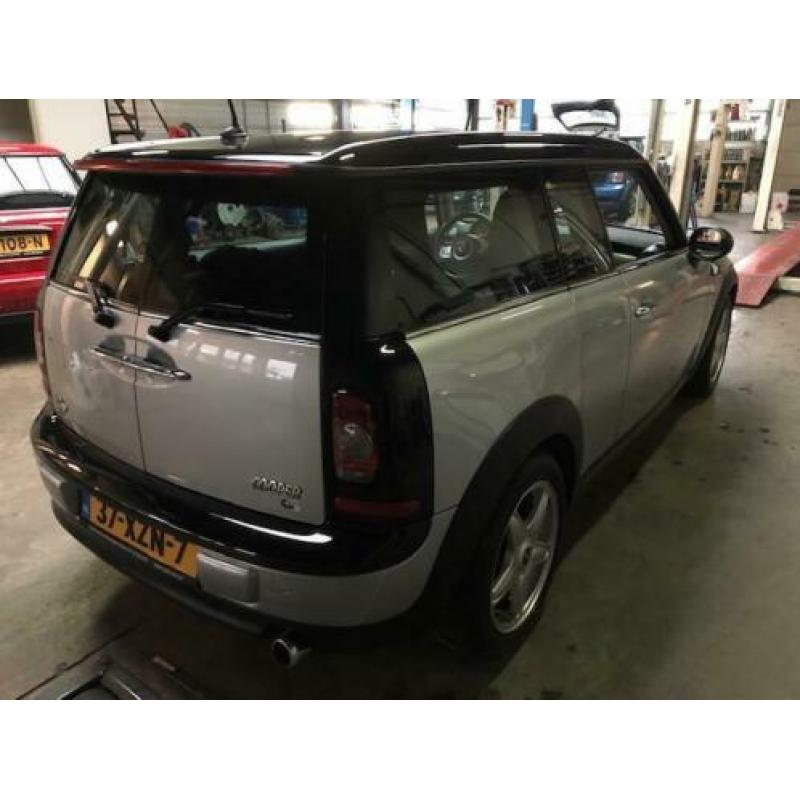 Mini CLUBMAN 1.6 Cooper