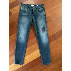 Schitterende zgan jeans van Closed donkerpaars maat 27