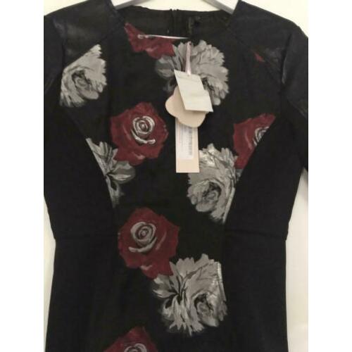 Nieuw Boohoo Asos bloemen jurkje - maat 10 (38)