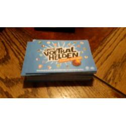Heel veel dichte pakjes ( 2 complete dozen) en 3 albums.