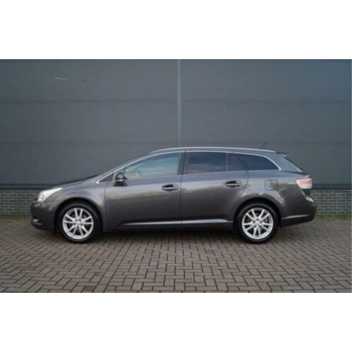 Toyota Avensis Wagon 2.0 VVTi Business l Leder l Navigatie