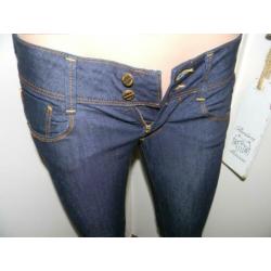 MET INJEANS mooie jeans MAAT 27 NIEUW