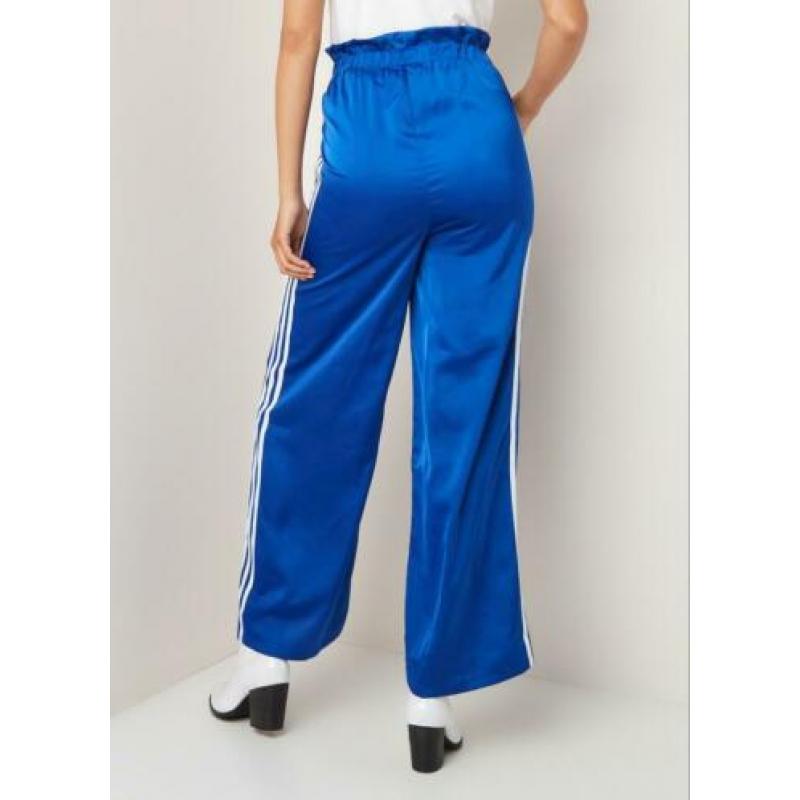 Gave Adidas trainingsbroek maat 38 nieuw