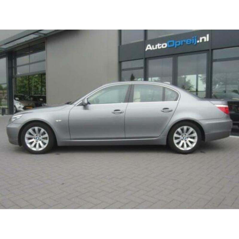 Bmw 5-SERIE 525i Executive AUTOMAAT Beige Leder, afnb. Trekh
