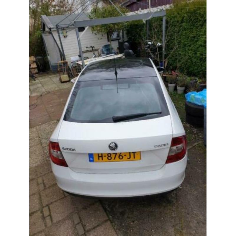 Skoda Rapid 1.6 105pk TDI 2014 Wit