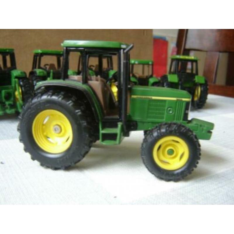 Diverse John Deere modellen.