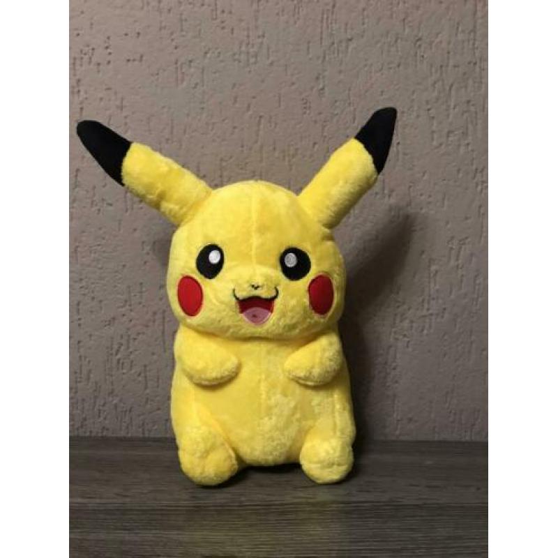 Nieuw: Pikachu Pokémon knuffel ( 45cm )