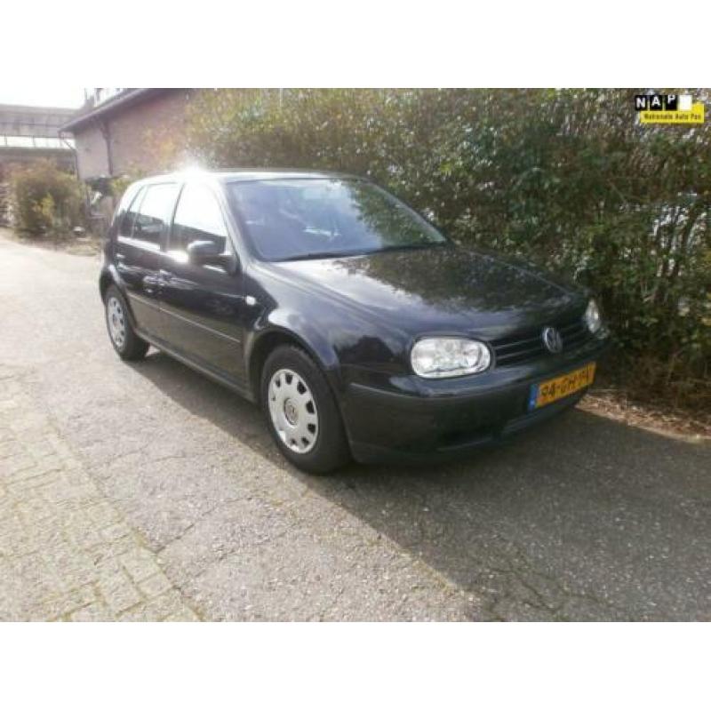 Volkswagen Golf 1.6-16V Comfortline 5drs airco izgst