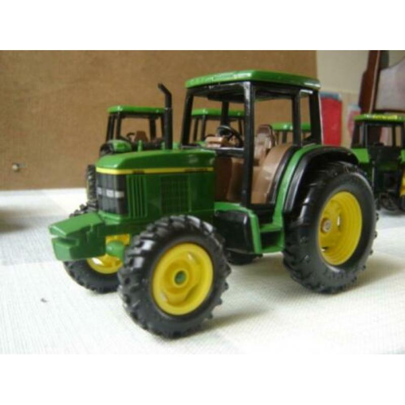 Diverse John Deere modellen.
