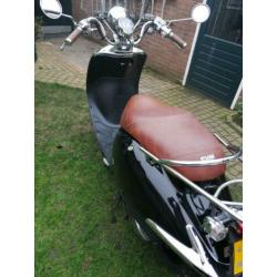 nette sym allo bromscooter bj 2013 in goede staat