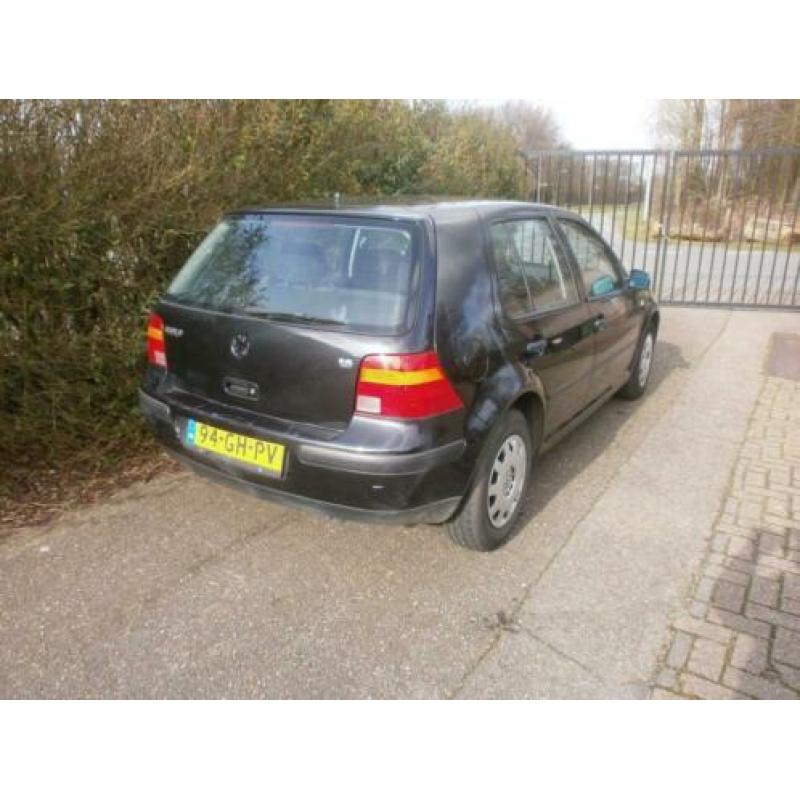 Volkswagen Golf 1.6-16V Comfortline 5drs airco izgst