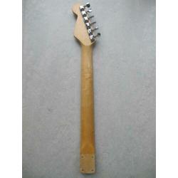 Stratocaster hals neck loaded
