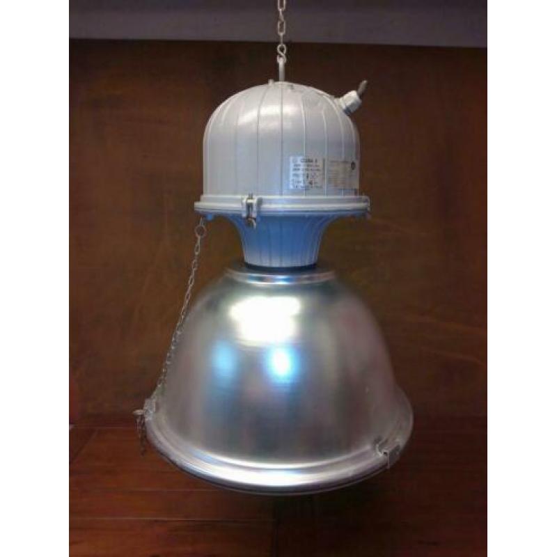 Hele mooie italiaans design industriële hanglamp.