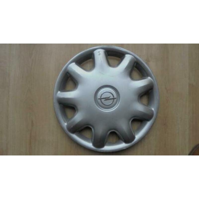 1 x een 15`` Wieldop van een Opel Astra G