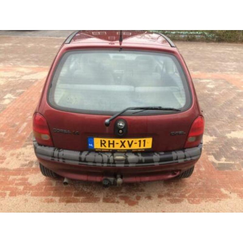 Opel Corsa 1.4 I 1997 Rood