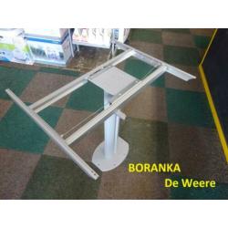 • 32 . BORANKA.PARTS Tafelpoot recht.