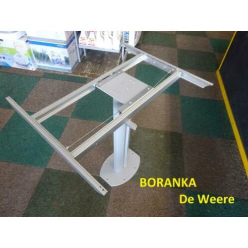 • 32 . BORANKA.PARTS Tafelpoot recht.