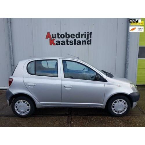 Toyota Yaris 1.0-16V VVT-i Terra