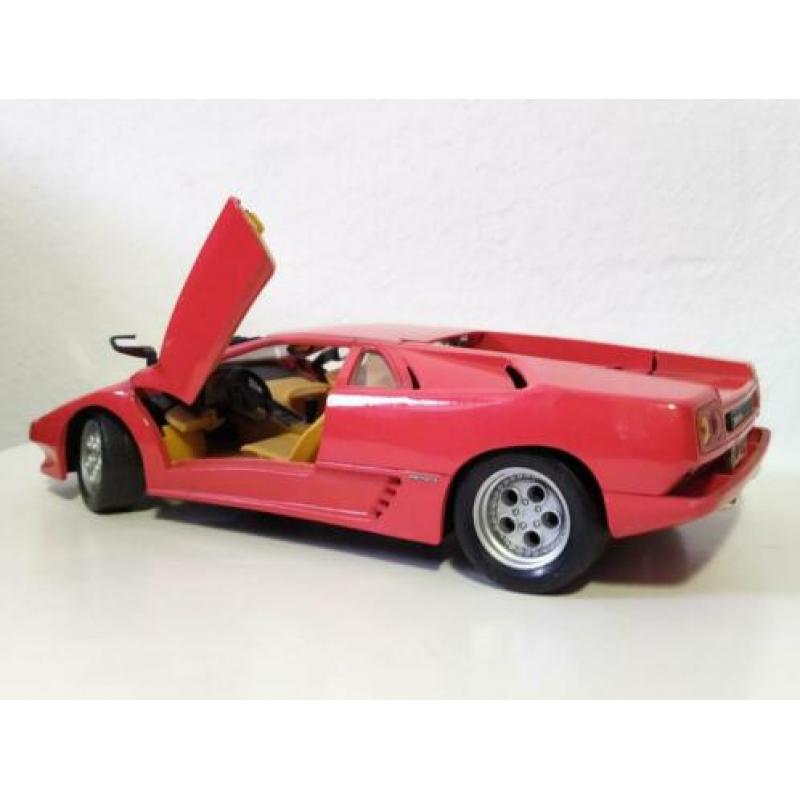 Lamborghini Diablo 1:18 maisto Pol
