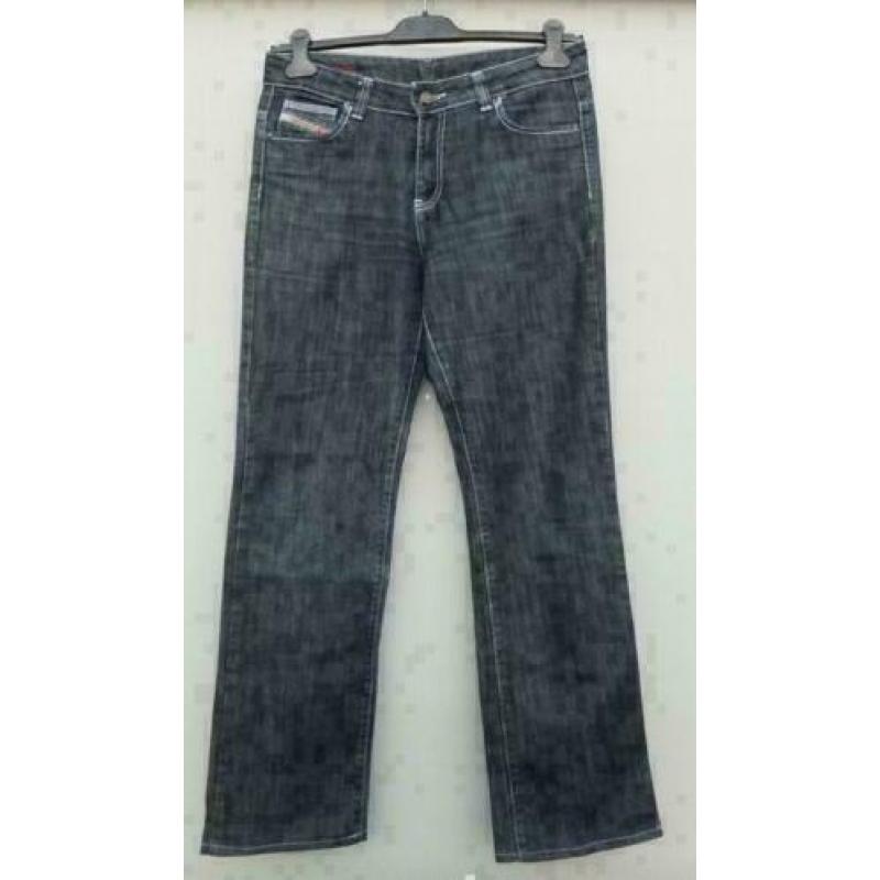 DIESEL stoere stretch spijkerbroek W 31 L 32
