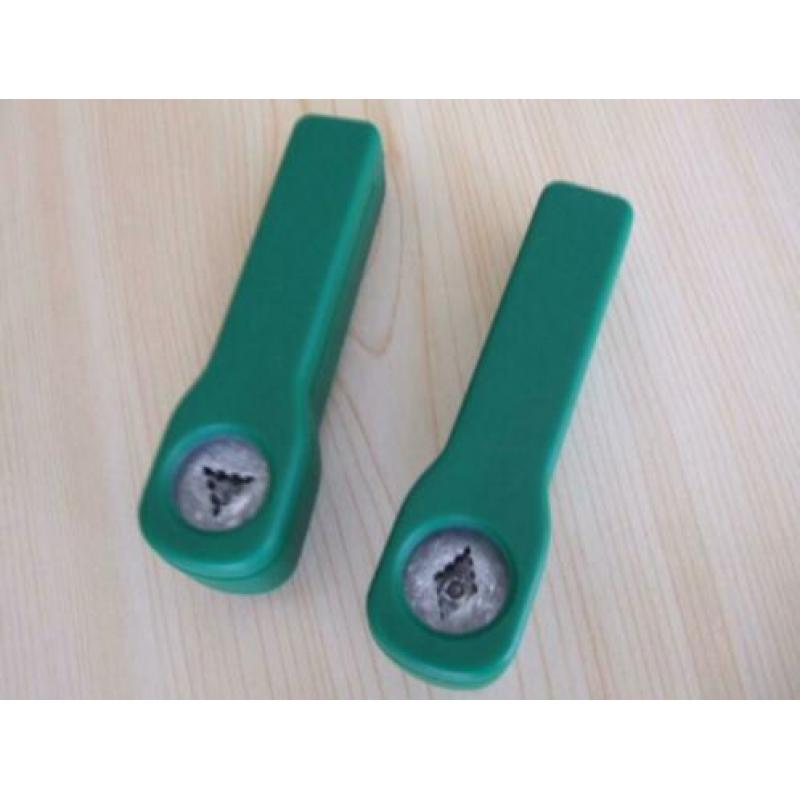 2 ponsjes.Groen