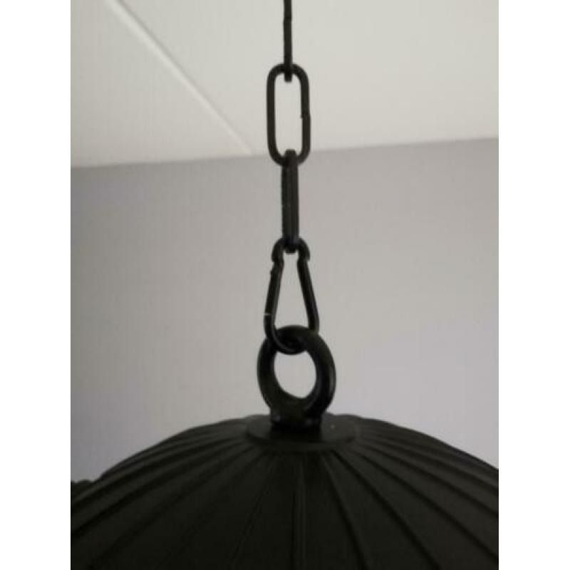Industriële hanglamp van aluminium.